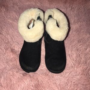 Uggs toddler boot!